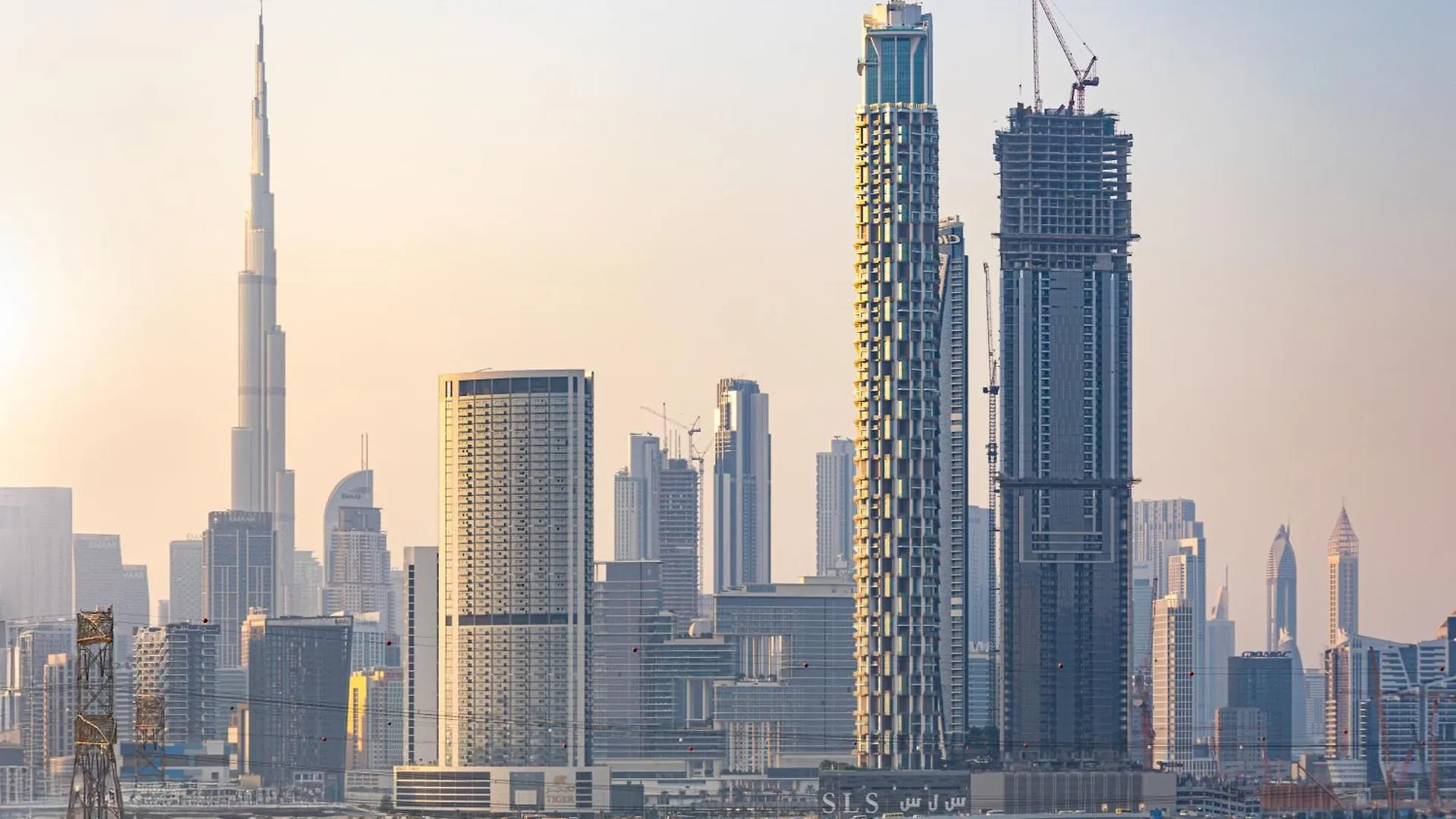 Azizi Riviera 6 Luxe Retreat Dubai Apartment