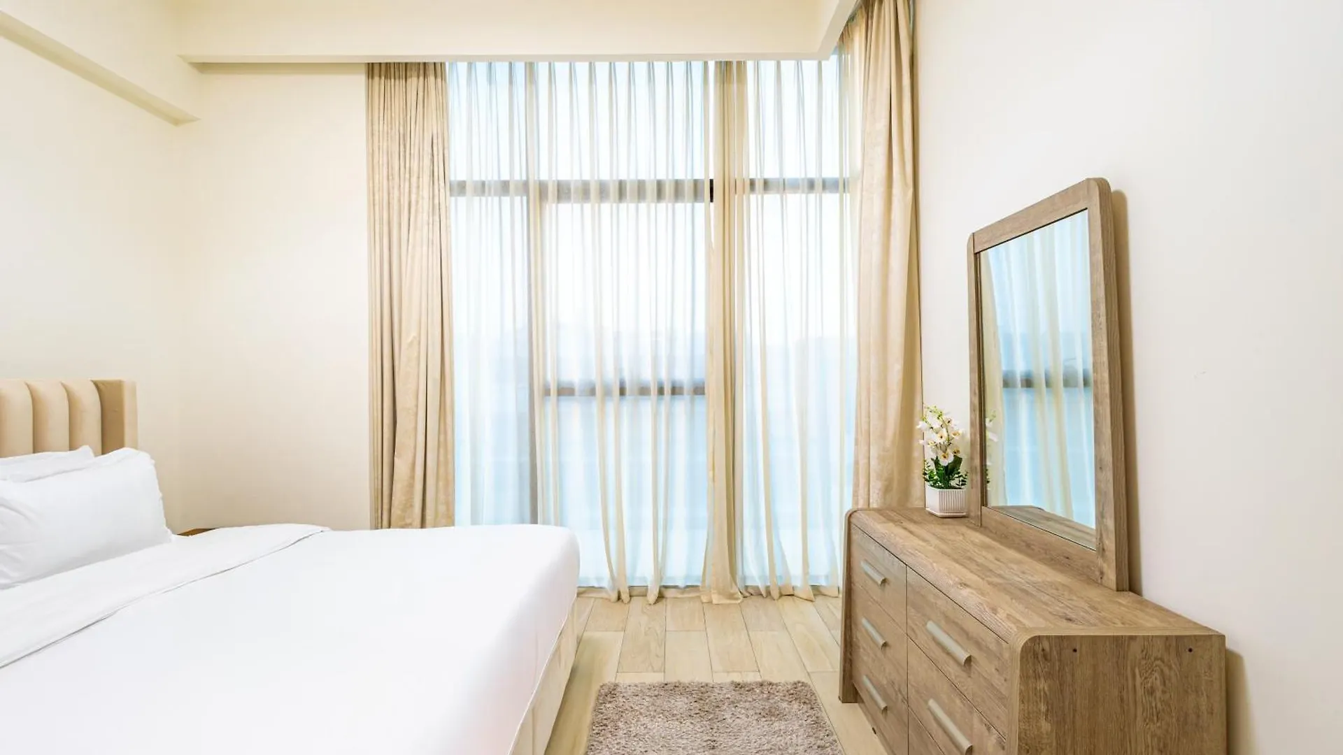 Azizi Riviera 6 Luxe Retreat Dubai Apartment