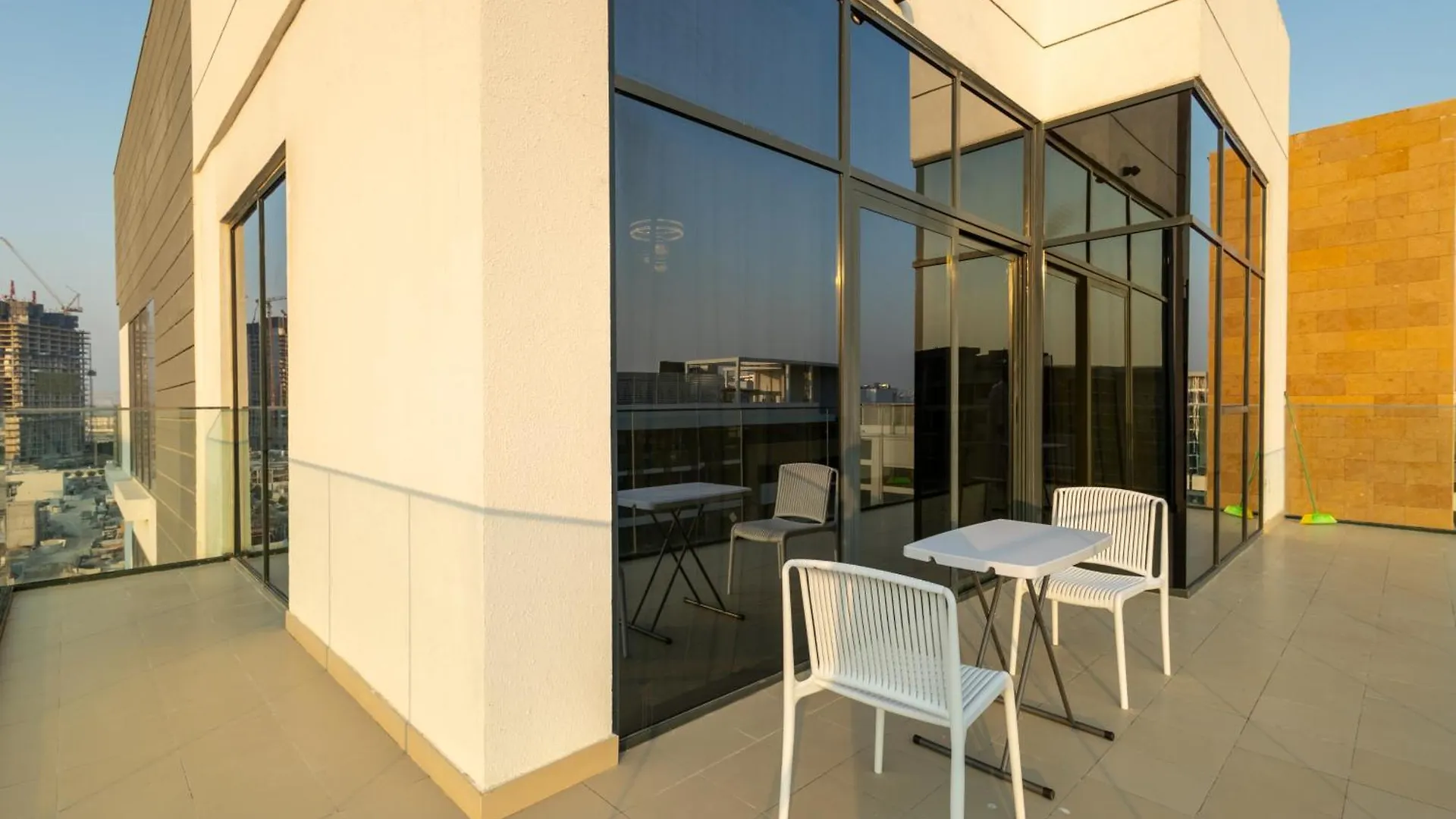 Azizi Riviera 6 Luxe Retreat Dubai Apartment